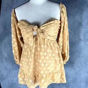 Mumu Poka dot pattern flouncy off the shoulder top NWT size Med